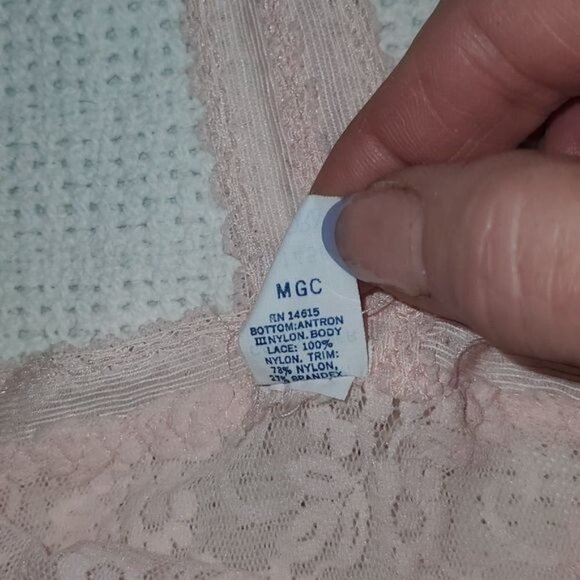 Bestform Vintage Soft Pink Body Lace Sz. 34B Lingerie - Picture 5 of 8